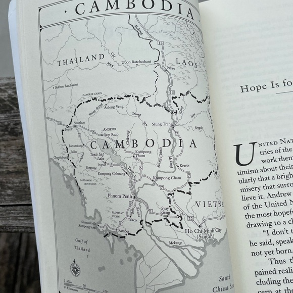 Cambodia Report from a Stricken Land Paperback 1999 1st Edition Henry Kamm Book - Picture 11 of 11